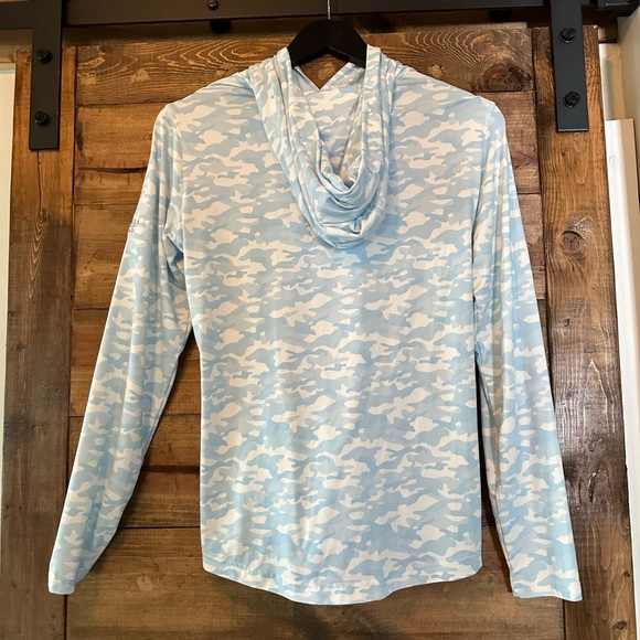 Anderson Ord cloud print shell NWOT - Picture 2 of 5